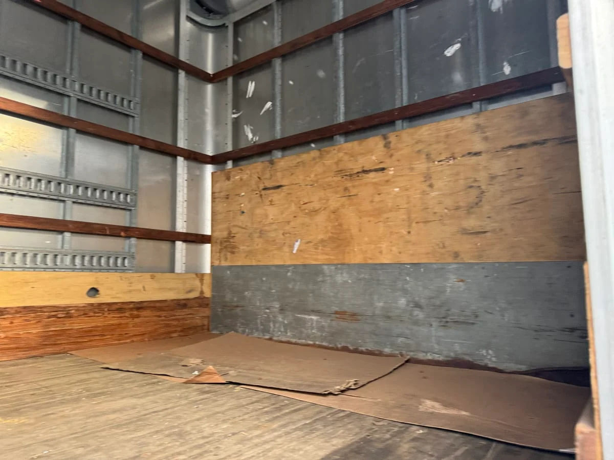 2019 Freightliner M2 106 - image 8