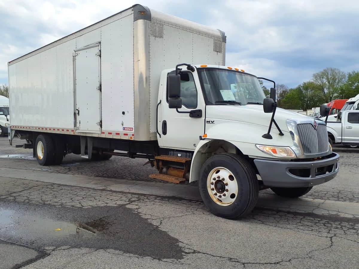 2022 International MV in Syracuse, NY — photo 3