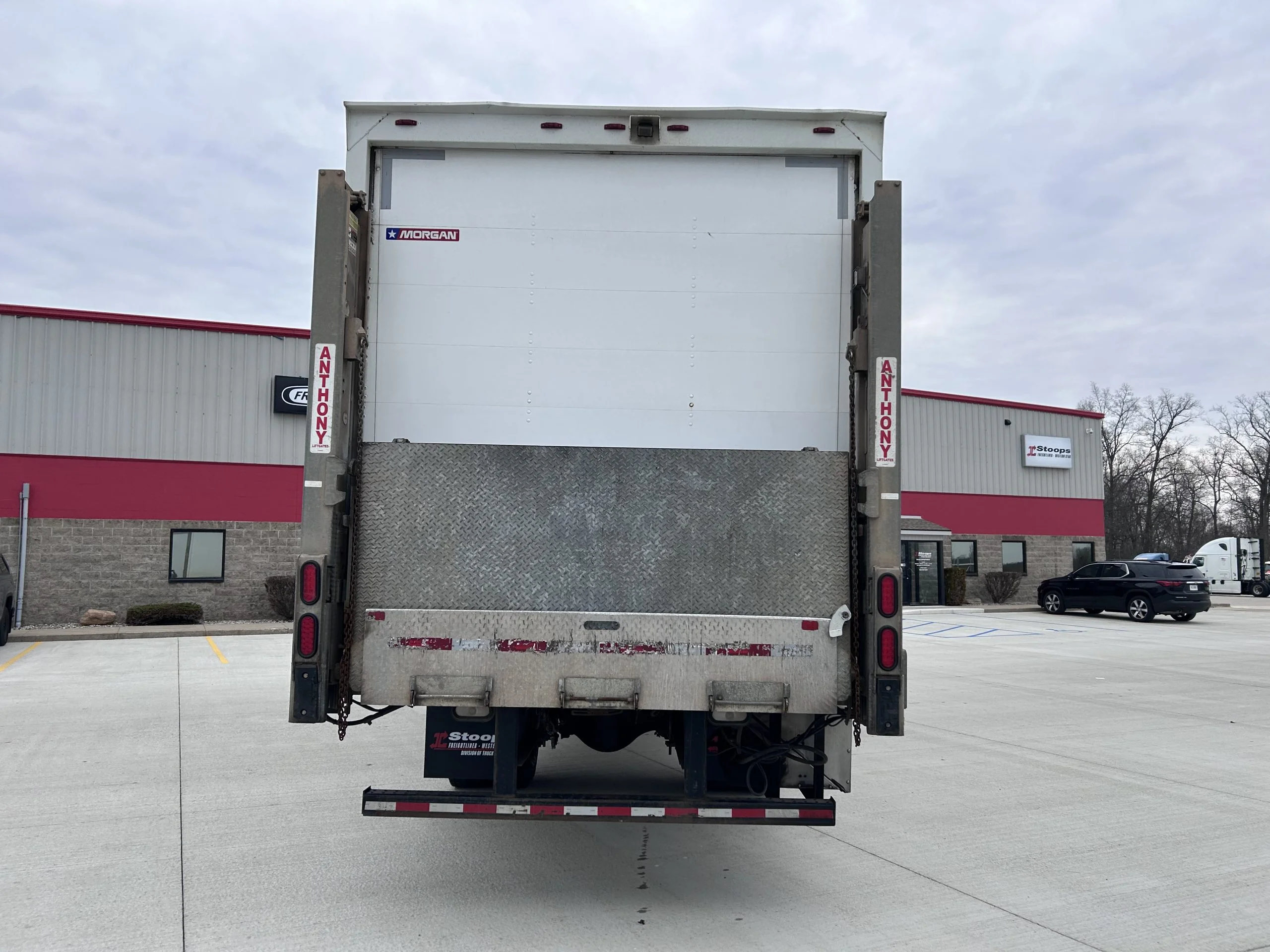 2019 Freightliner M2 106 in Fremont, IN — photo 3
