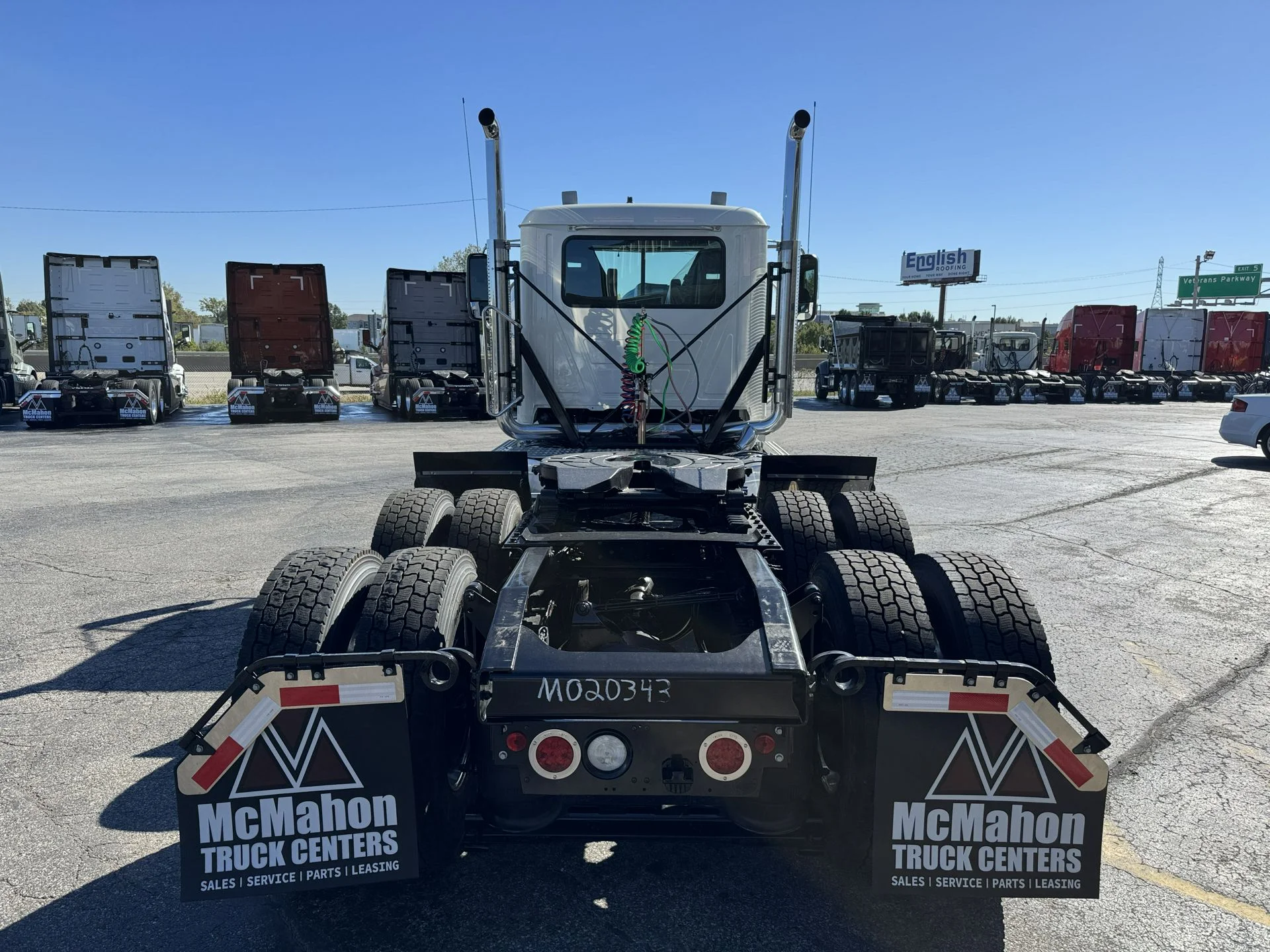 2026 Mack Pinnacle - image 3