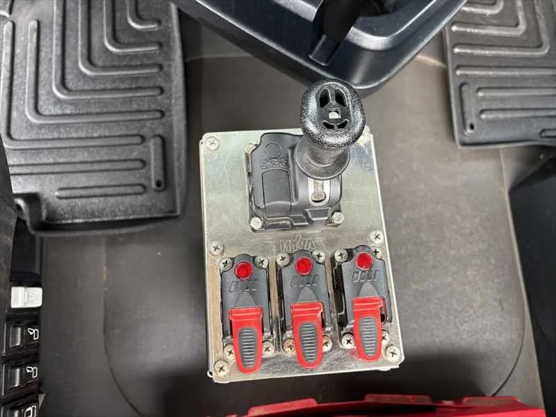 2021 Mack Pinnacle - image 15