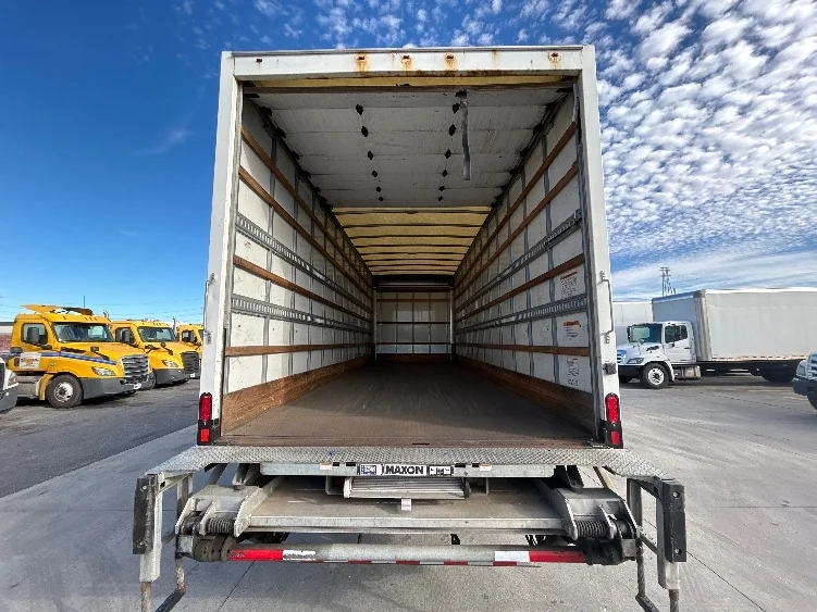 2019 International 4300 in Katy, TX — photo 8