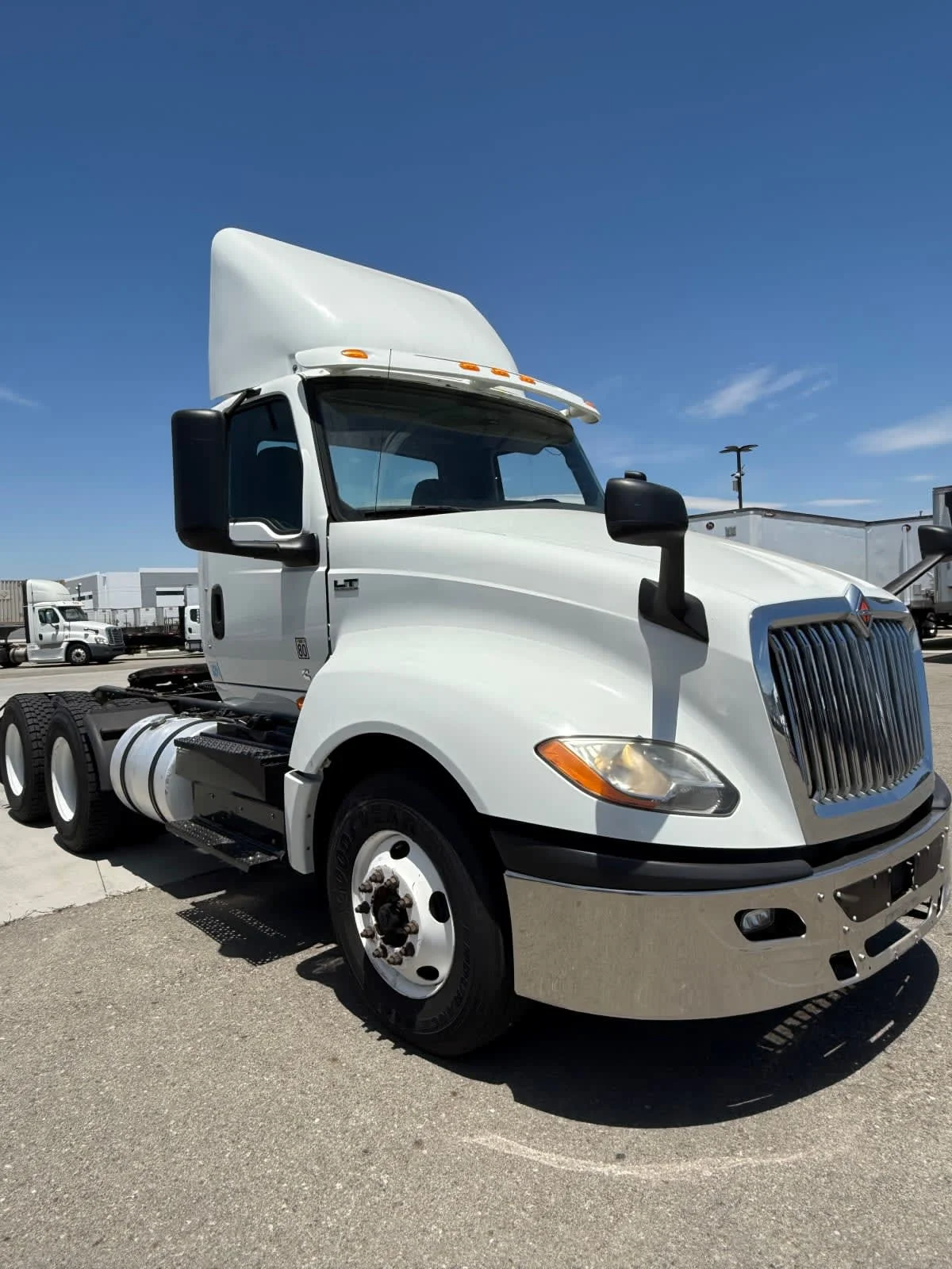 2019 International LT in Montebello, CA