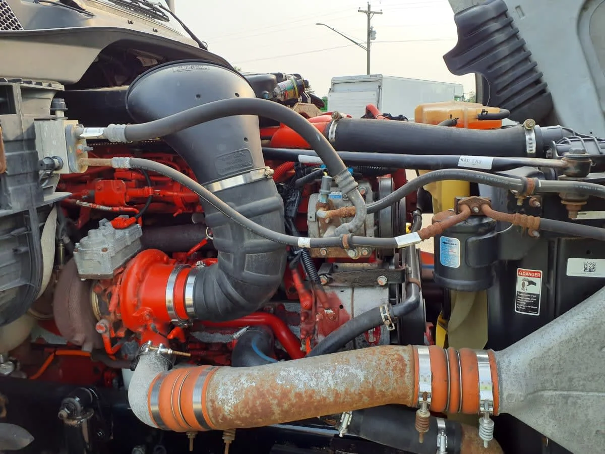 2018 Freightliner Cascadia - image 11