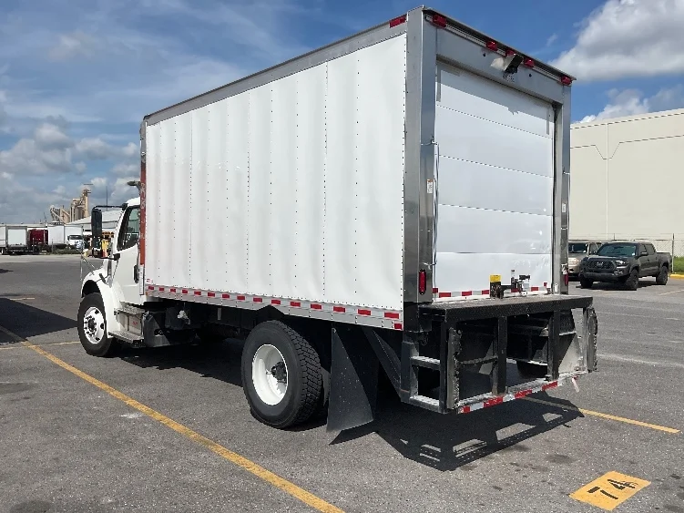 2022 Freightliner eM2 in Hammond, LA — photo 6