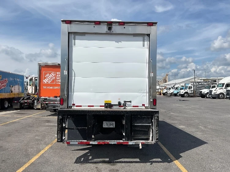 2022 Freightliner eM2 in Hammond, LA — photo 7