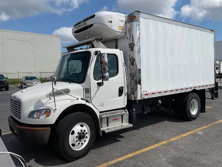 2022 Freightliner eM2 in Hammond, LA — photo 3