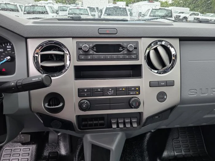 2027 Ford F-750 — photo 20