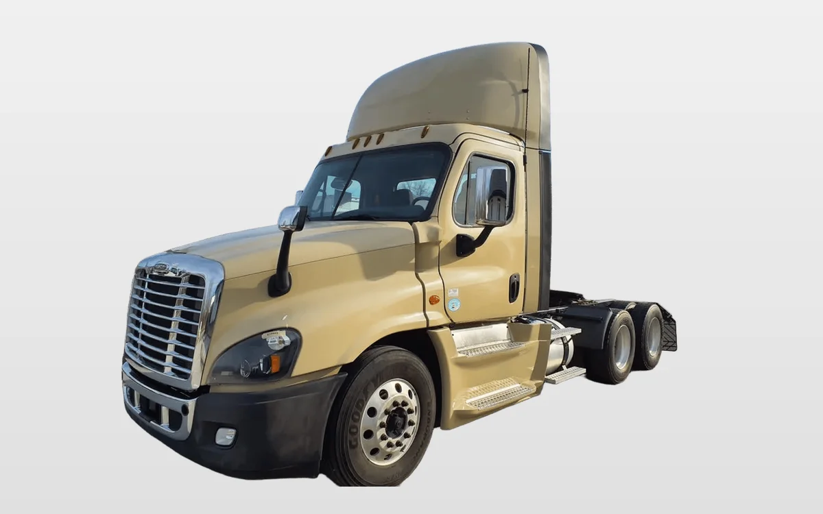 2019 Freightliner - image 1
