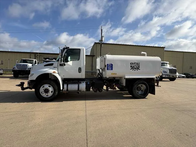 2021 International MV in Jackson, MS — photo 2