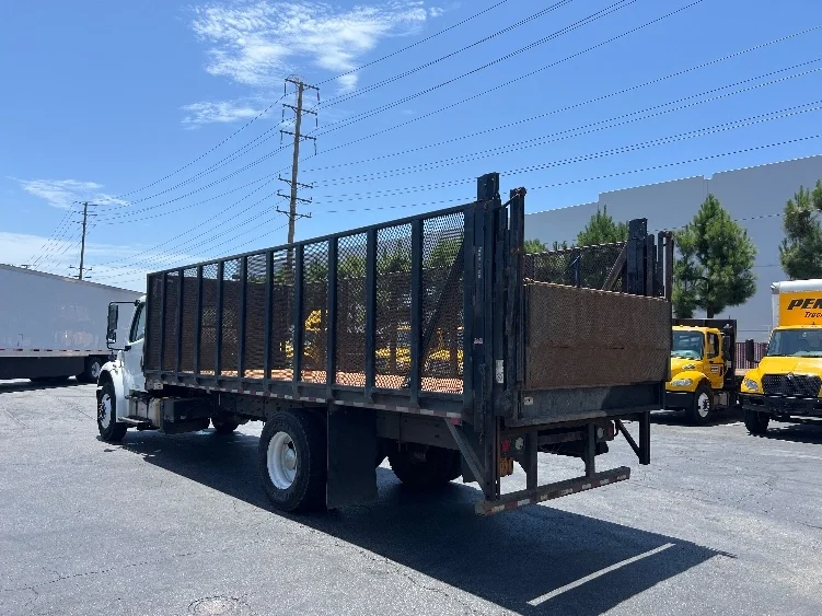 2019 Freightliner eM2 in Torrance, CA — photo 6