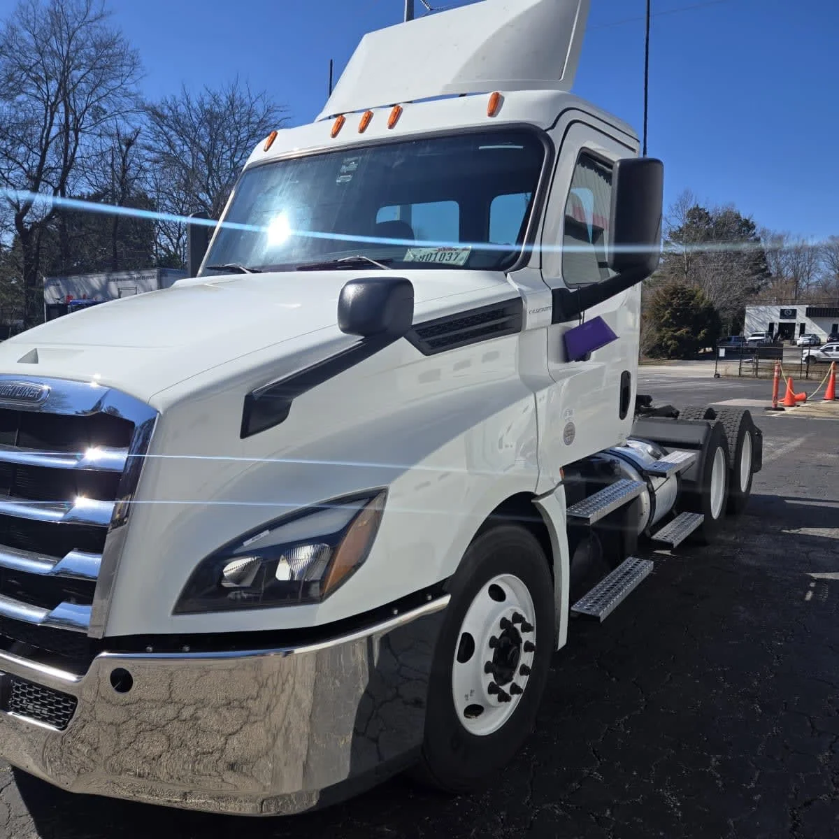 2020 Freightliner Cascadia in Doraville, GA