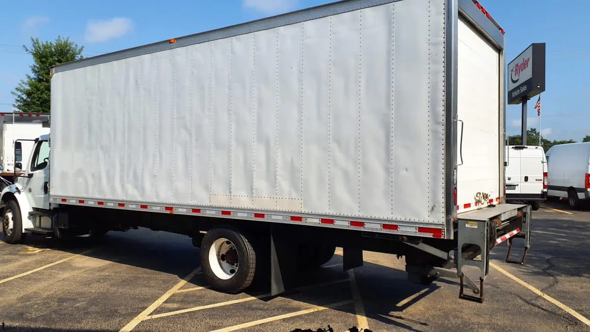 2020 Freightliner M2 106 in Bolingbrook, IL — photo 6