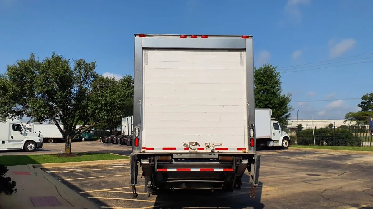 2020 Freightliner M2 106 in Bolingbrook, IL — photo 5