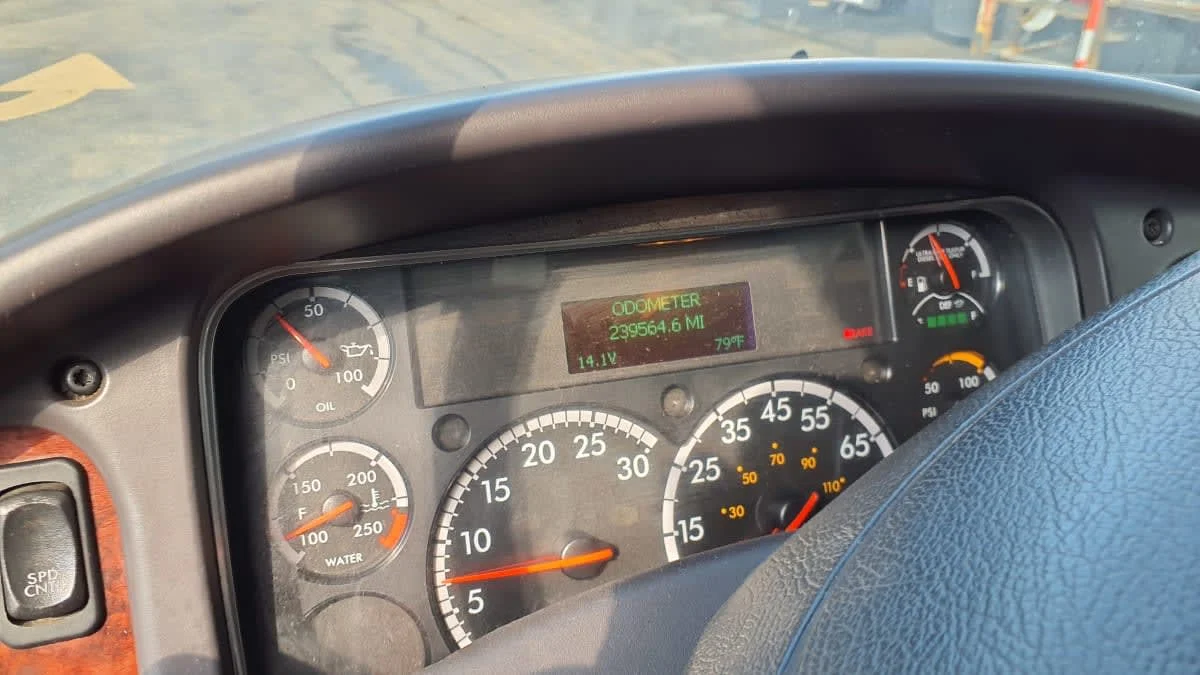 2020 Freightliner M2 106 in Bolingbrook, IL — photo 11
