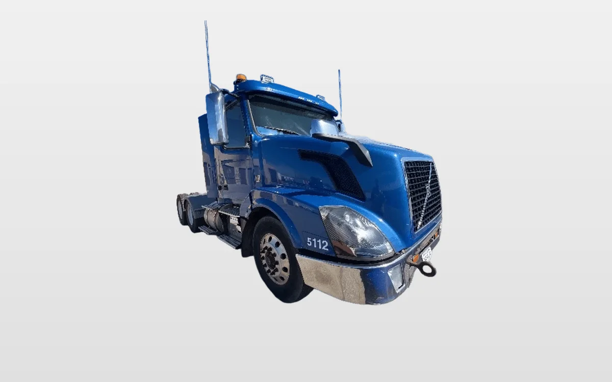 2017 Volvo VNL 300 - image 1