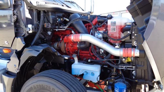 2026 International LT - image 18