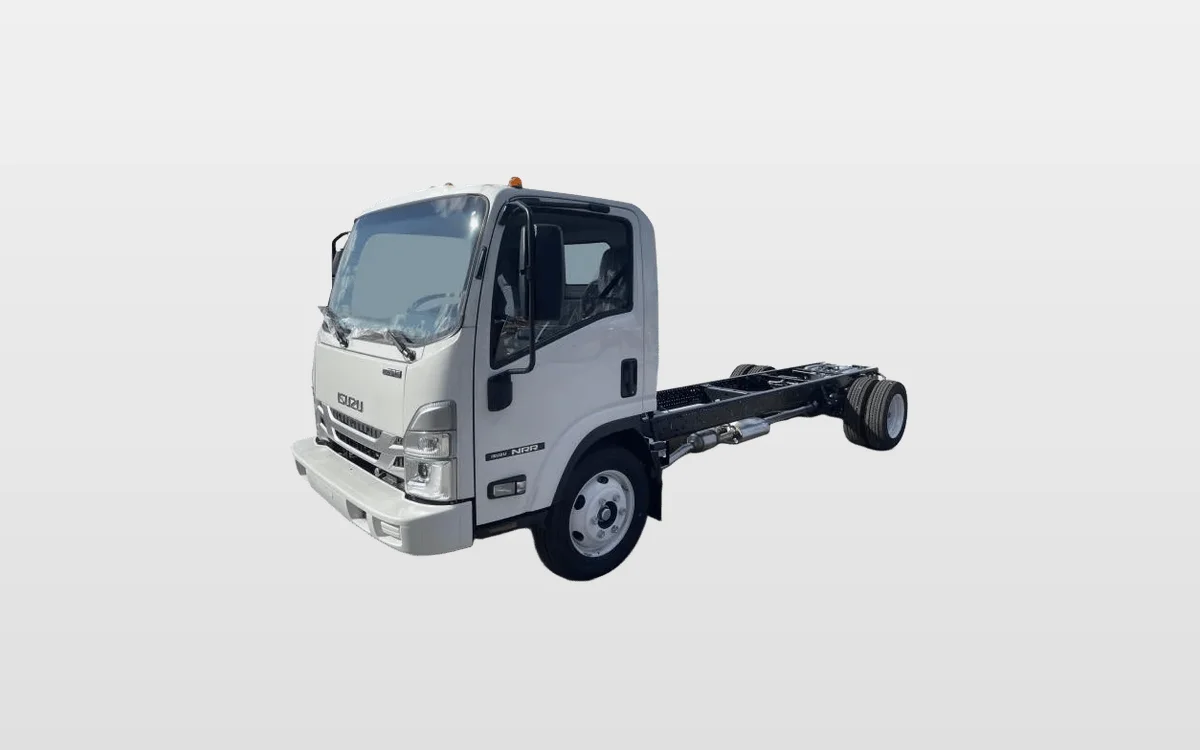2025 Isuzu NRR - image 1