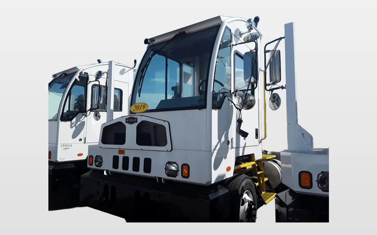 2019 Autocar - image 1