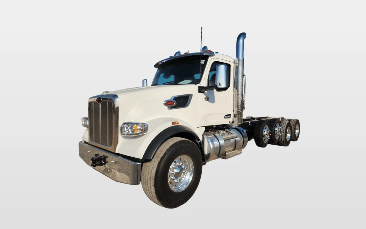 2026 PETERBILT 567 - image 1