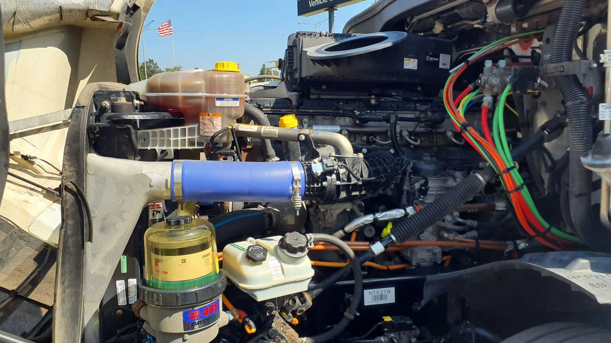 2022 Freightliner Cascadia in Bolingbrook, IL — photo 10