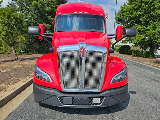 2023 Kenworth T680 in Mableton, GA — photo 3