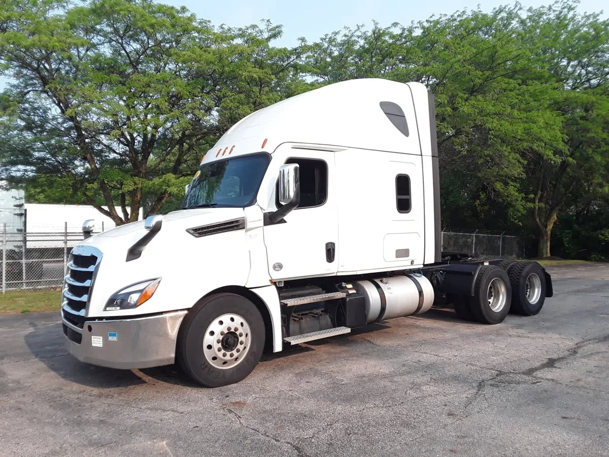 2022 Freightliner Cascadia