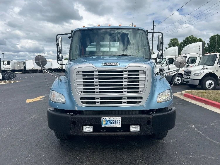 2019 Freightliner M2 112 in Lowell, AR — photo 2