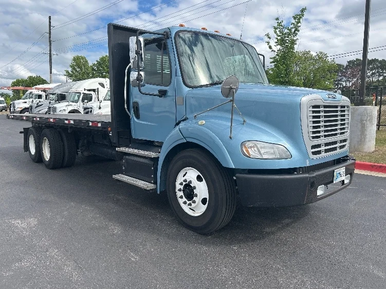 2019 Freightliner M2 112