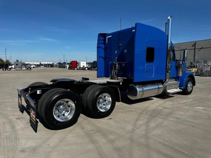 2026 Peterbilt 589 — photo 6