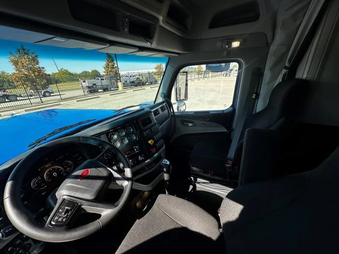 2026 Peterbilt 589 — photo 18