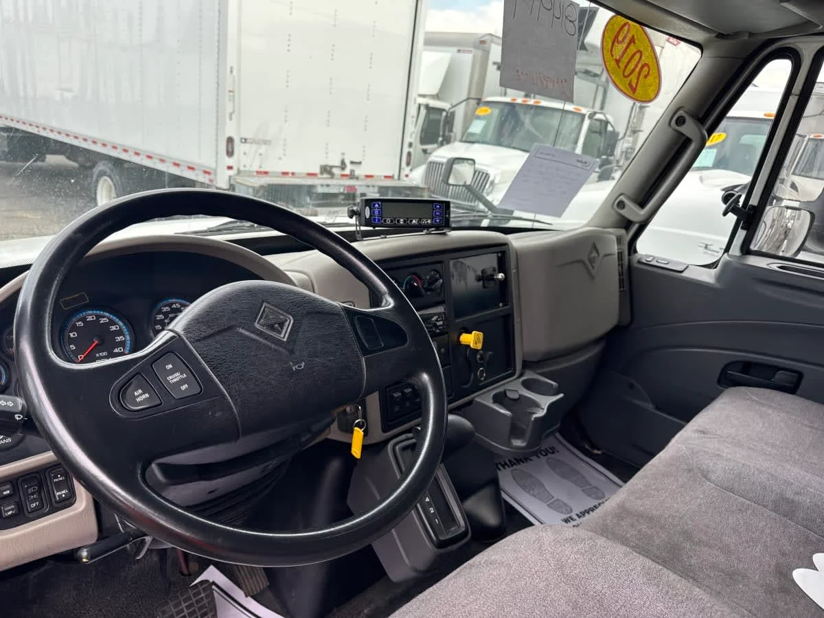 2019 International 4300 in Wayland, MI — photo 8