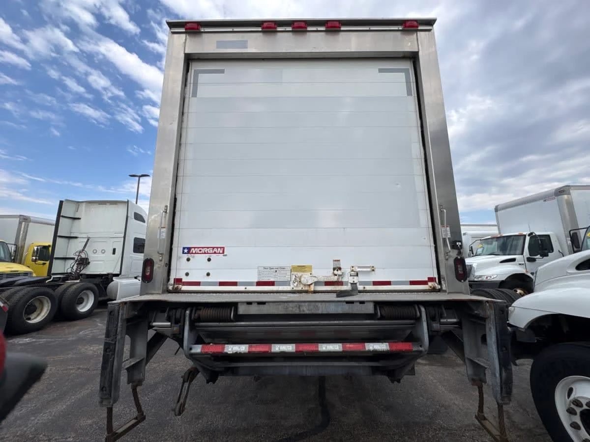 2019 International 4300 in Wayland, MI — photo 5