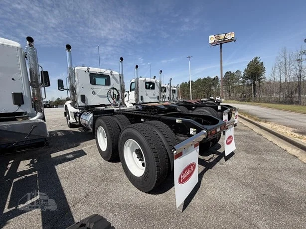 2026 Peterbilt 567 in GA — photo 2