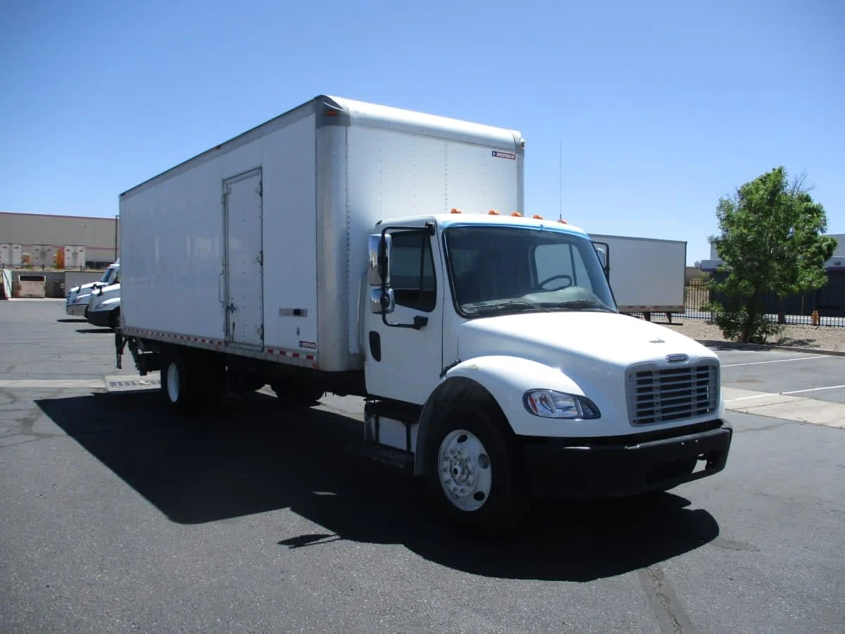 2019 Freightliner M2 106 in Commerce City, CO — photo 3