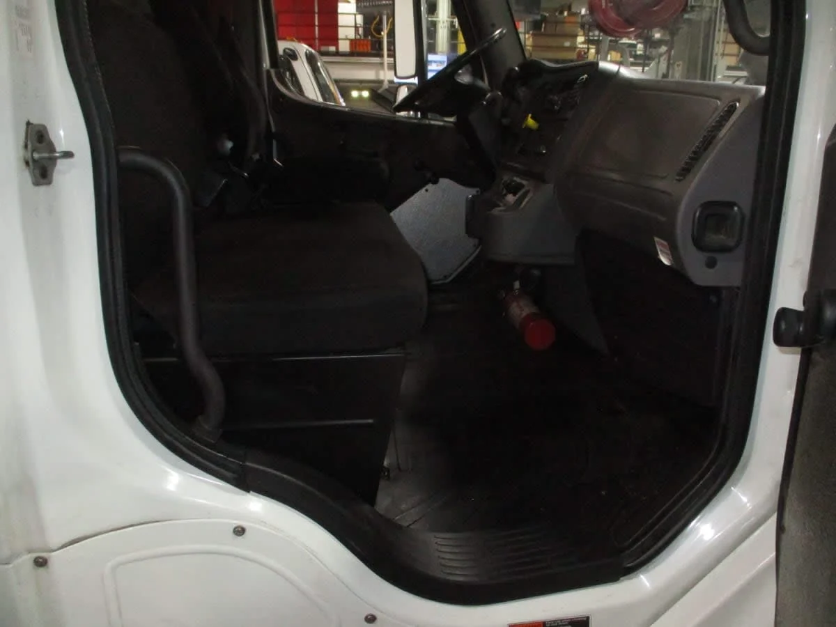 2019 Freightliner M2 106 in Commerce City, CO — photo 11