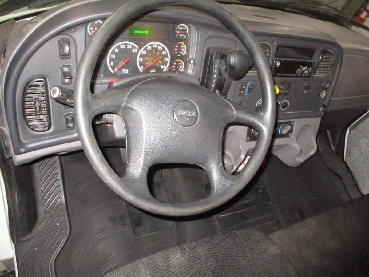 2019 Freightliner M2 106 in Commerce City, CO — photo 7