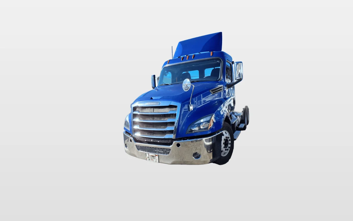 2019 Freightliner - image 1