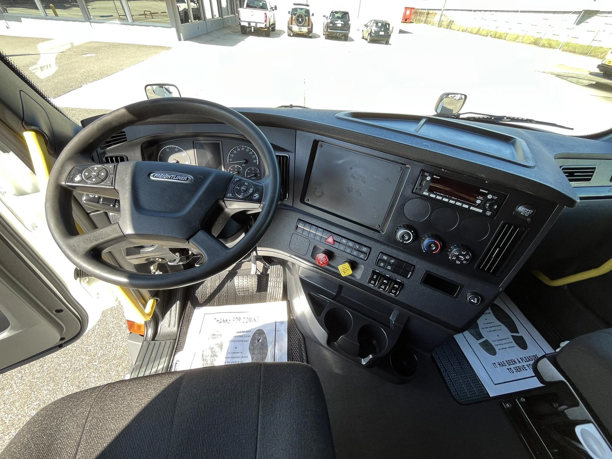 2024 Freightliner Cascadia in Jacksonville, FL — photo 7