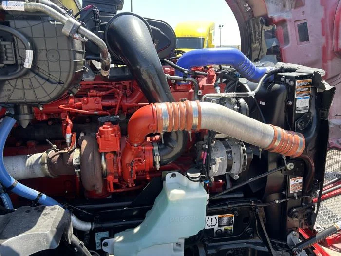 2024 Kenworth T680 - image 21