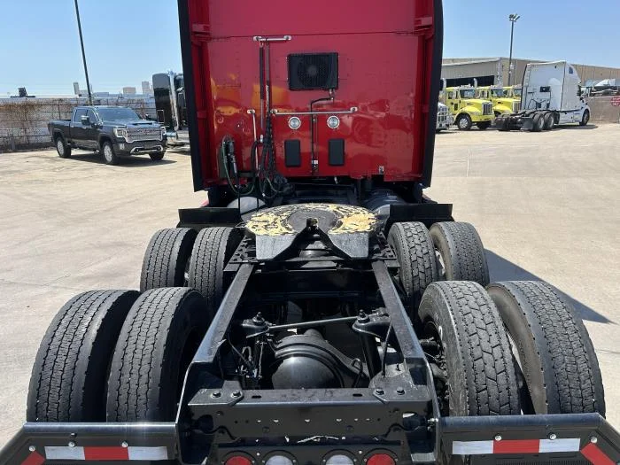 2024 Kenworth T680 - image 14