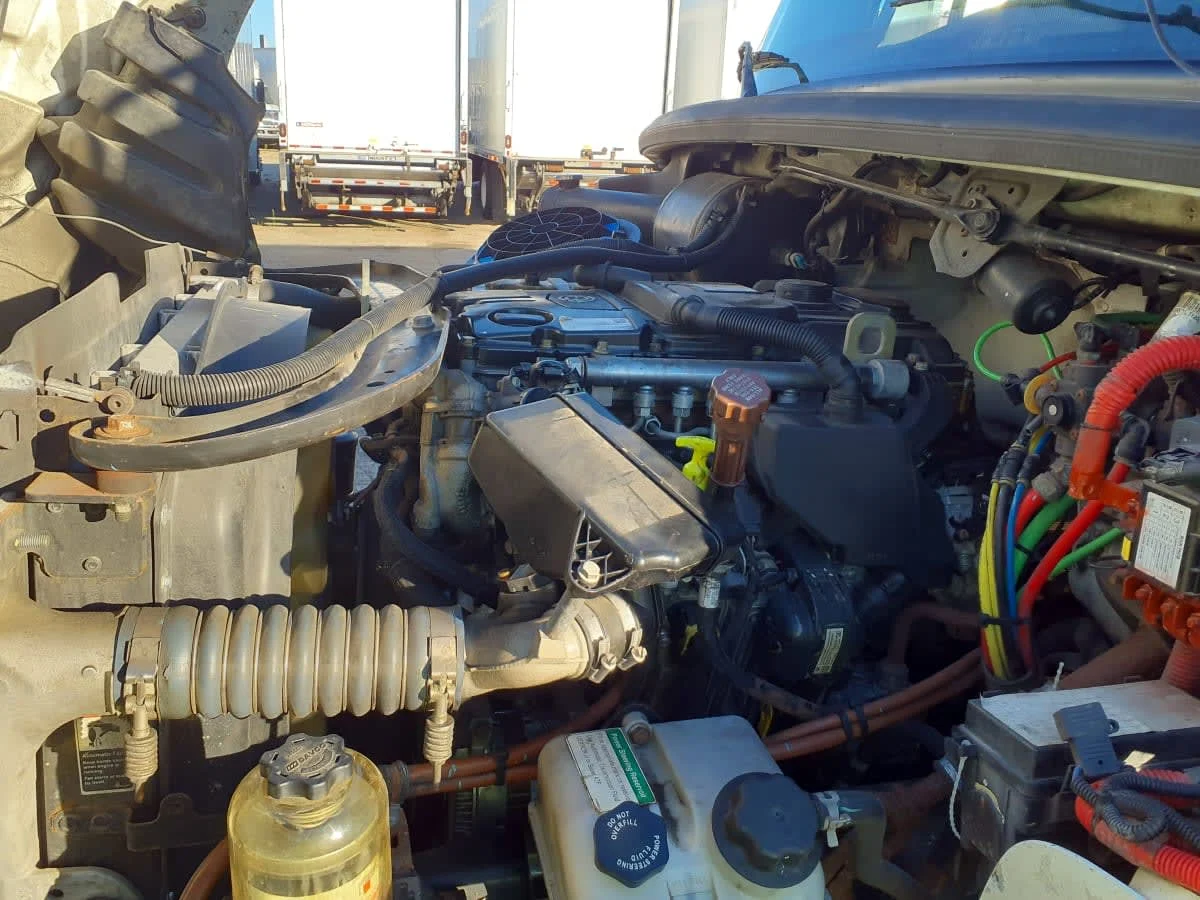 2019 Freightliner M2 106 - image 9