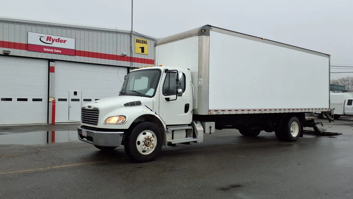 2018 Freightliner M2 106