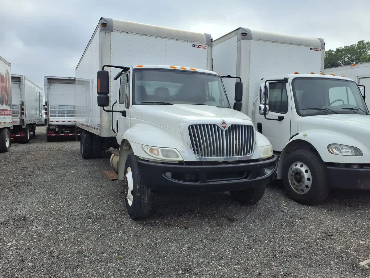 2017 International 4300 in Taylor, MI