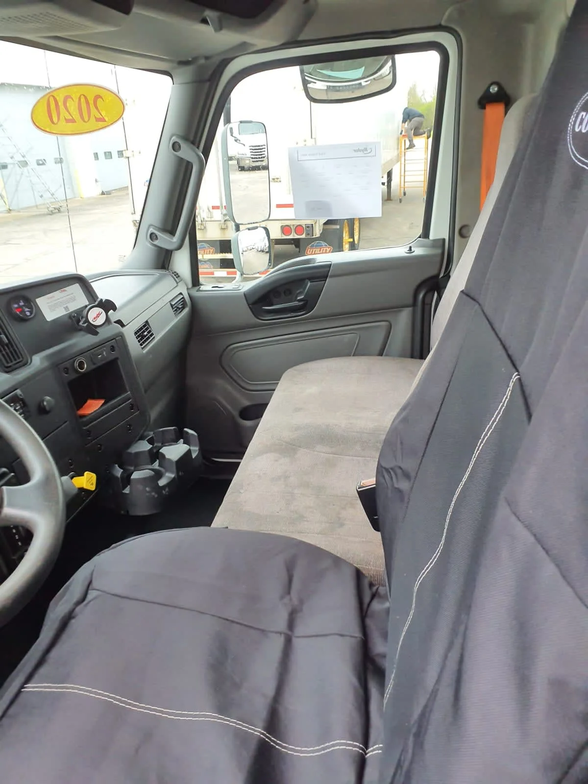 2020 International MV in Oak Creek, WI — photo 7