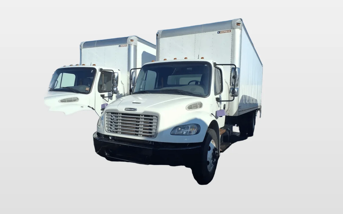 2018 Freightliner M2 106 - image 1