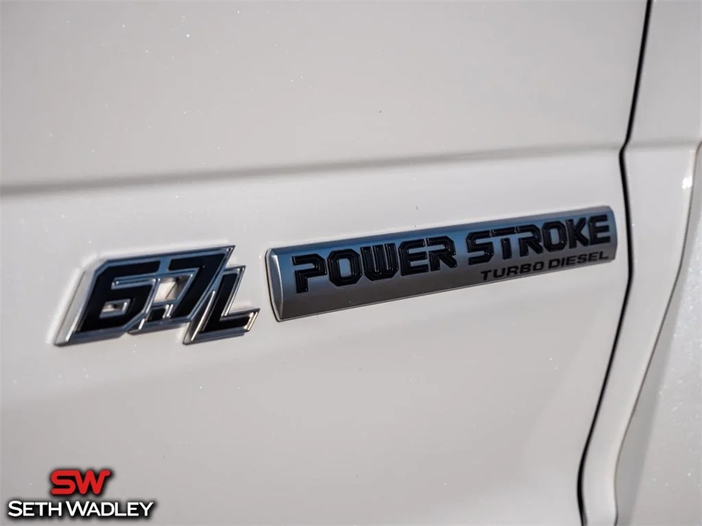 2022 Ford — photo 20