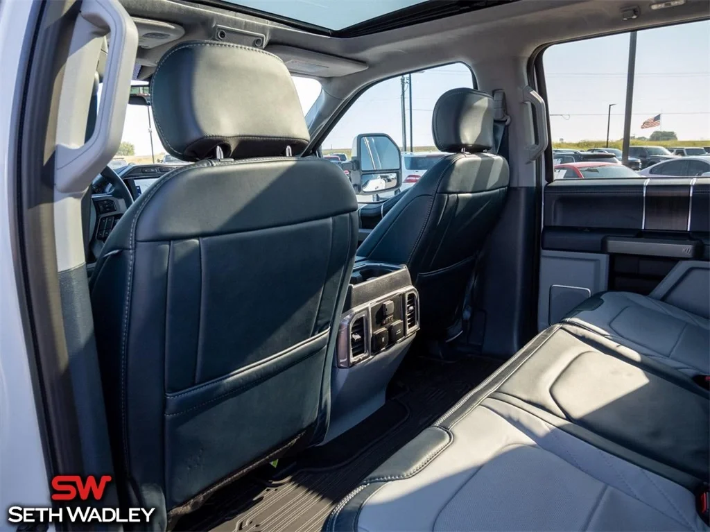 2022 Ford — photo 37