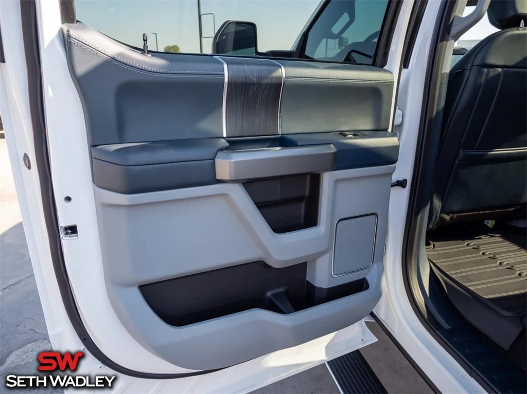 2022 Ford — photo 39