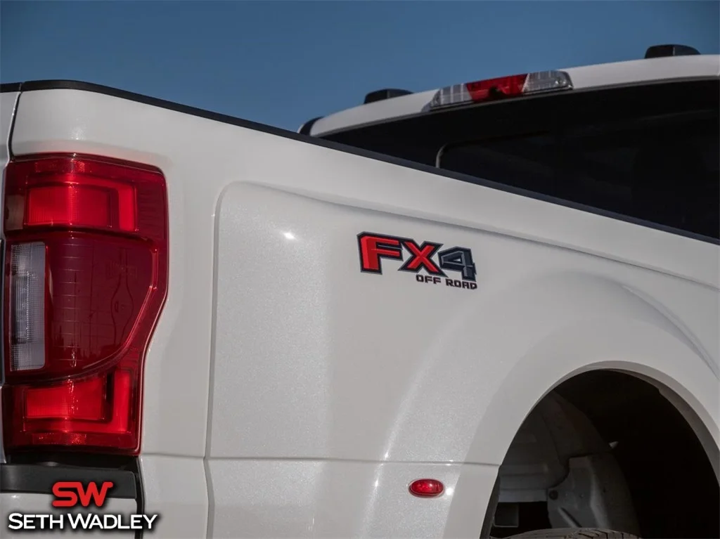 2022 Ford — photo 17